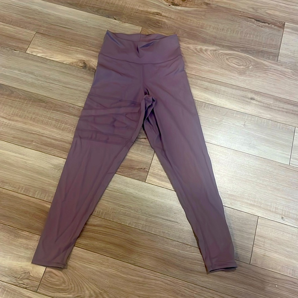 Body language leggings